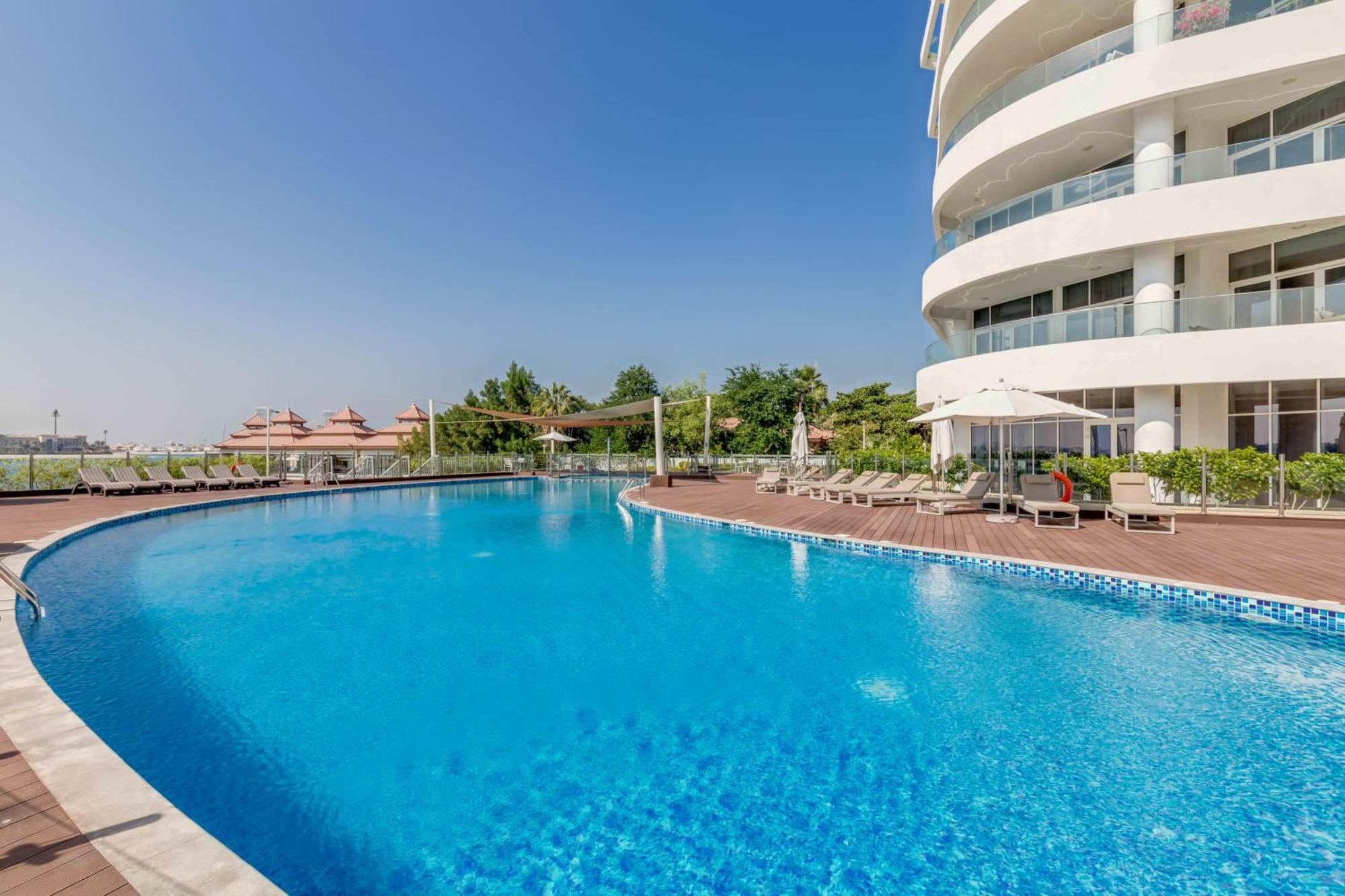 Luxury Azizi Mina Beachfront Apartments Dubai Exterior foto